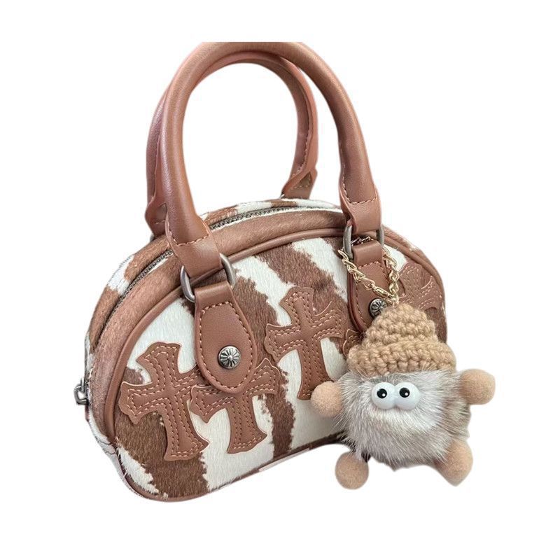 Sac a Main Vauban et sa peluche